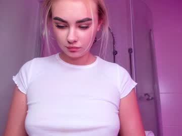 Naked cam girl 8a8y_nura image #1151133