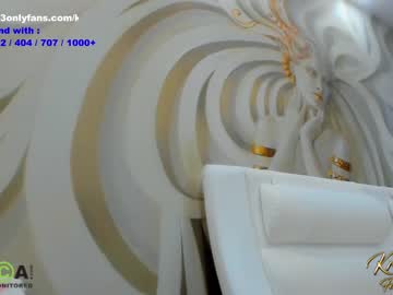 Naked cam girl krisi_kiss image #3132473