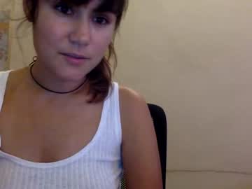 Naked cam girl ericarae91 image #1442528