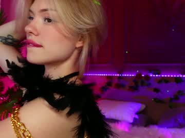 Naked cam girl bunnylia image #2114651