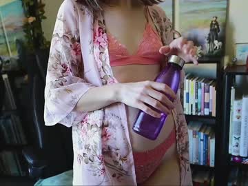 Naked cam girl ellynaomi image #2768255