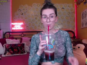 Naked cam girl daydreamur_gurl image #1106296