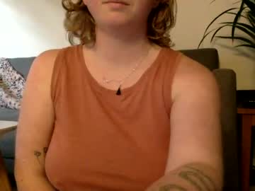 tiredwitch naked cam
