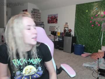 Naked cam girl pr3ttyp1nkpussy image #1709010
