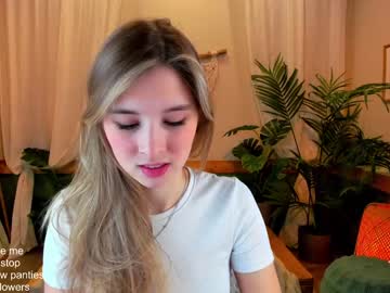Naked cam girl milablush image #3455367