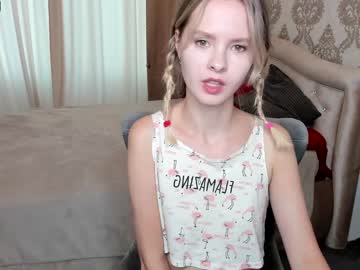Naked cam girl helena_hott image #2209205