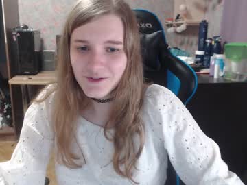 Naked cam girl tomato_tease image #2519366