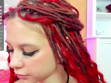 Naked cam girl maaarynip image #1300700