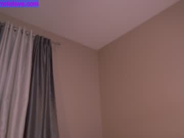 Naked cam girl chroniclove image #3394584