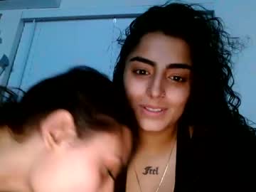 Naked cam girl breezy6908 image #1897531