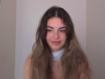 Naked cam girl emmycrystal_ image #4000188