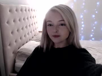 Naked cam girl xoberry image #171649