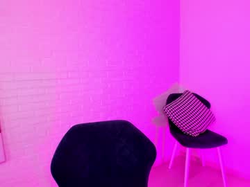 Naked cam girl 8a8y_nura image #1021130
