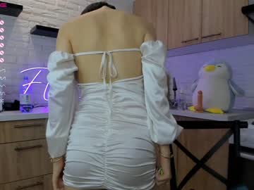Naked cam girl hyun_chia image #2223408