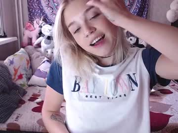 Naked cam girl babyfromtheforest image #2344241