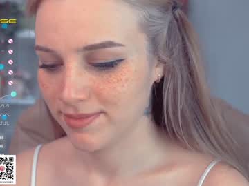 Naked cam girl mia_milagros image #1222603