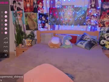 Naked cam girl danikanappi image #2551981