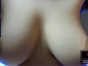 Naked cam girl myon_yun image #793703