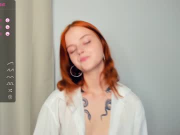 sweetmiraclea naked cam