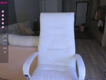 Naked cam girl hee_jin image #2314353