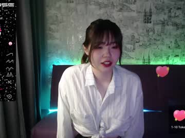 Naked cam girl miuki_taiyo image #1489628