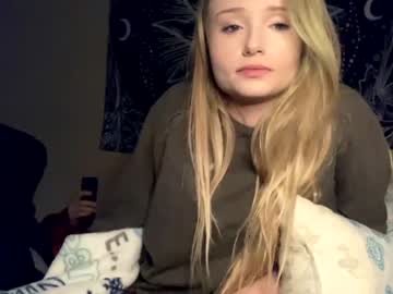 Naked cam girl princesshannnnn image #1020400