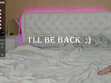 Naked cam girl agathablake_ image #1750907