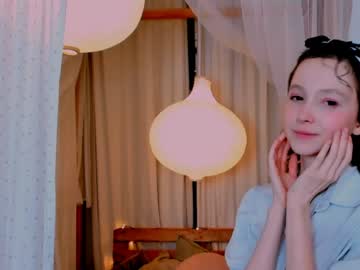 Naked cam girl hailiemills image #3030435