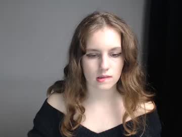 Naked cam girl mija_mari image #3134168