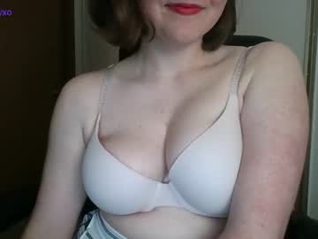 Naked cam girl heathergrayxo image #4020343