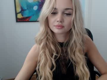 Naked cam girl leila_il image #2480872