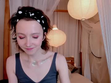 Naked cam girl hailiemills image #3037729