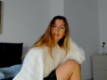 Naked cam girl cassy_cum image #1289507
